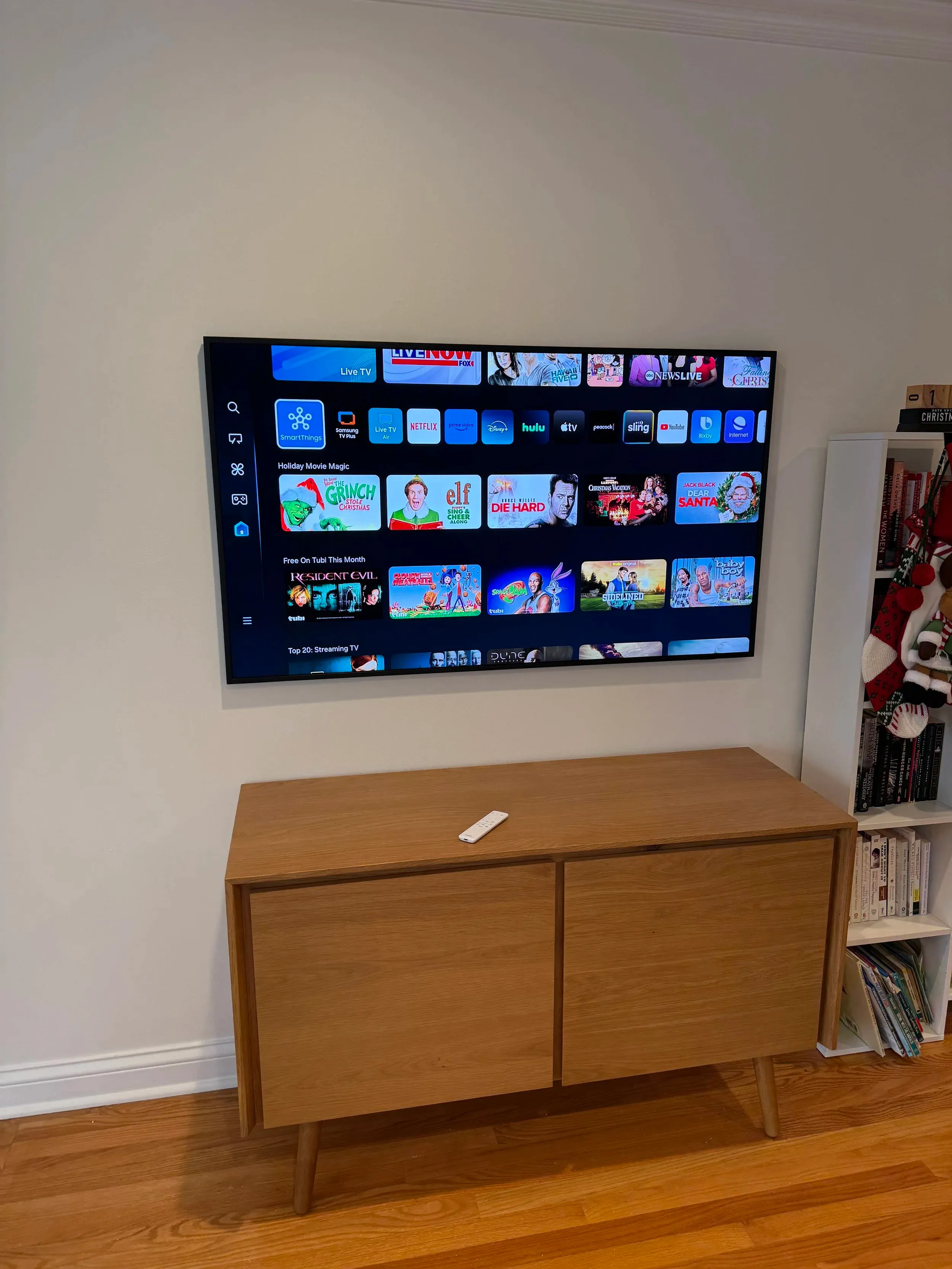 TV wall mount with cable management