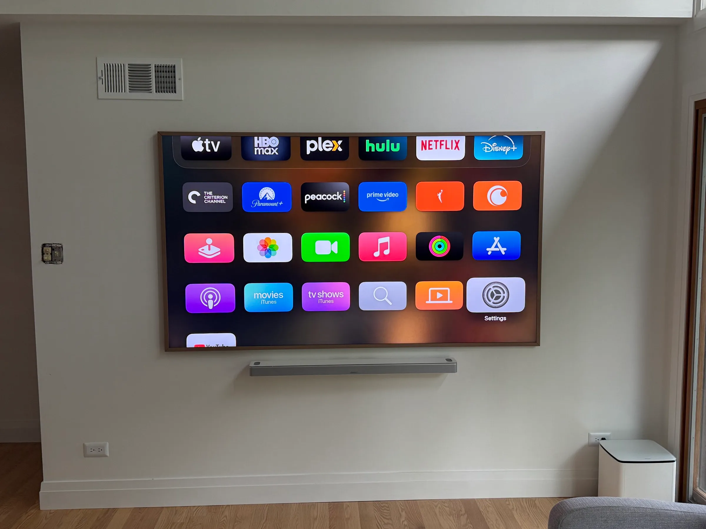 Clean TV wall mount with hidden wires